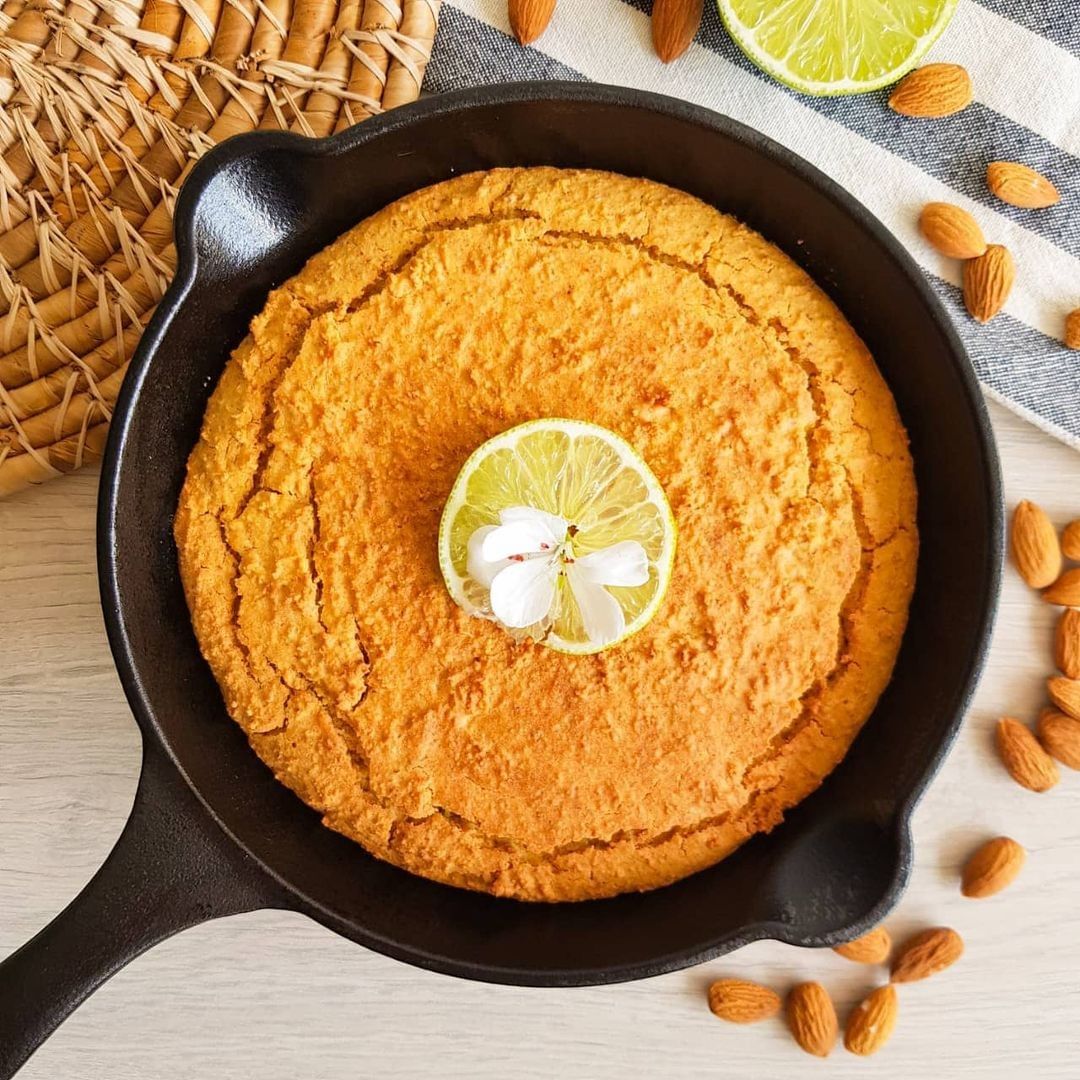 Torta de limón húmeda en sartén